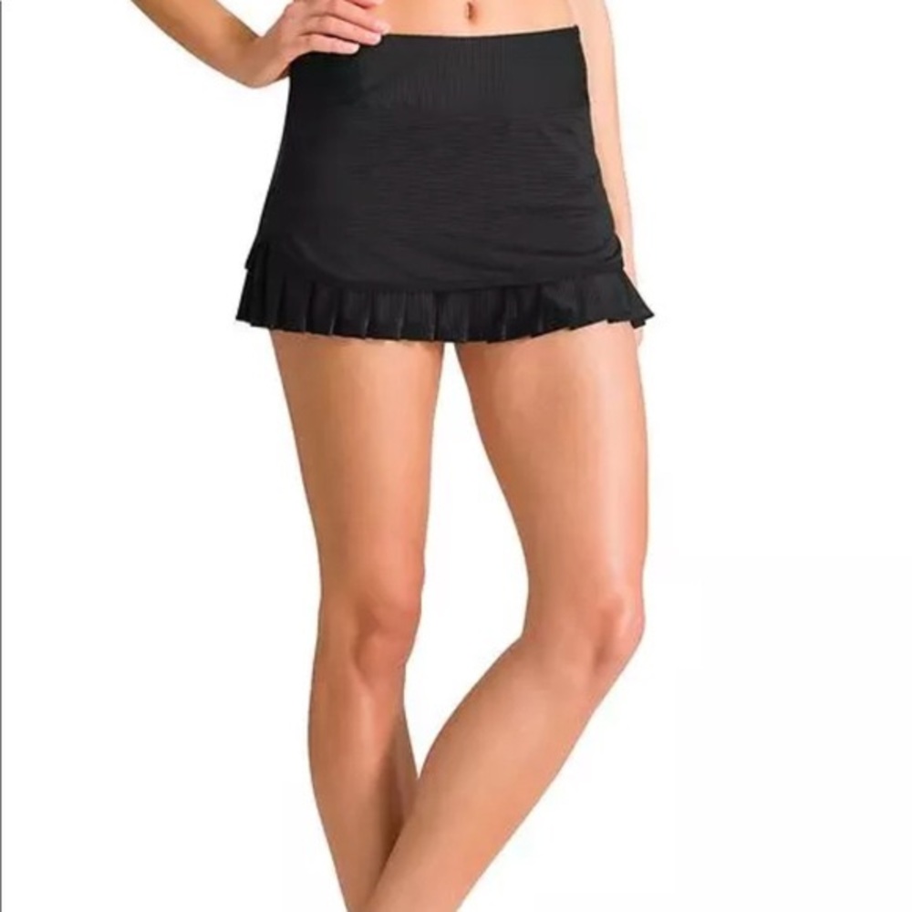 ✨Athleta Black Pleated Skort Size Medium✨